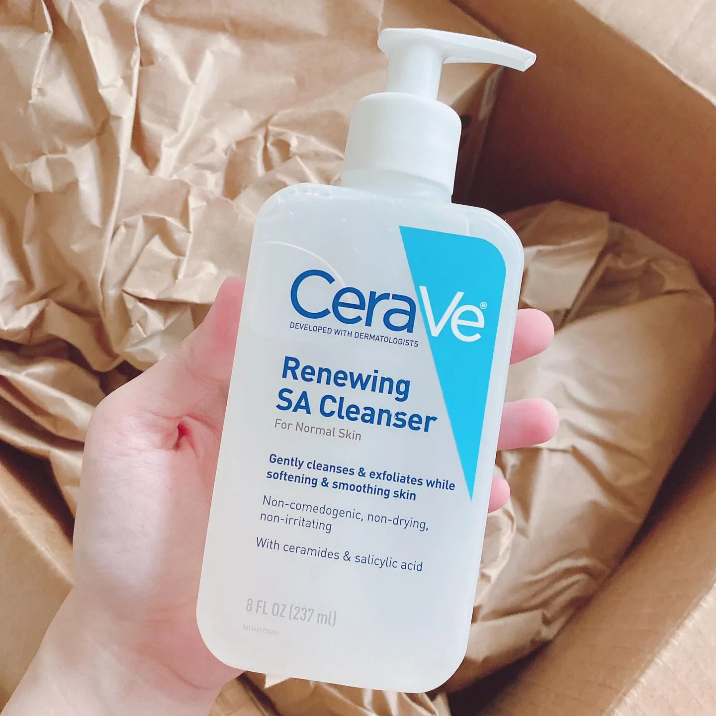 CeraVe Renewing SA Cleanser – 237ml (USA version)