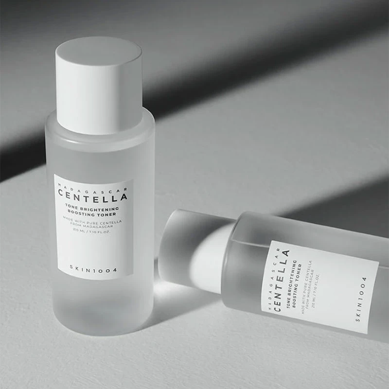 SKIN1004 Madagascar Centella Tone Brightening Boosting Toner-210ml